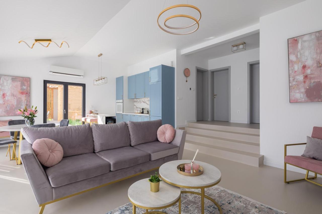Bandelli Villas Oklaj المظهر الخارجي الصورة
